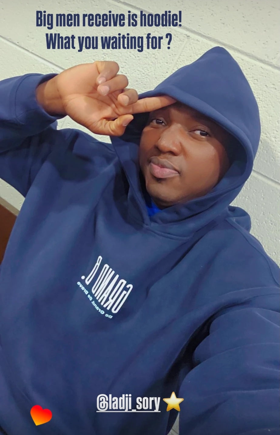Story client : hoodie GRAND B. navy reçu